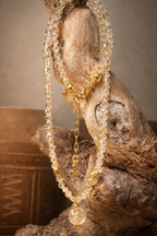 Silente. Collar Dorado