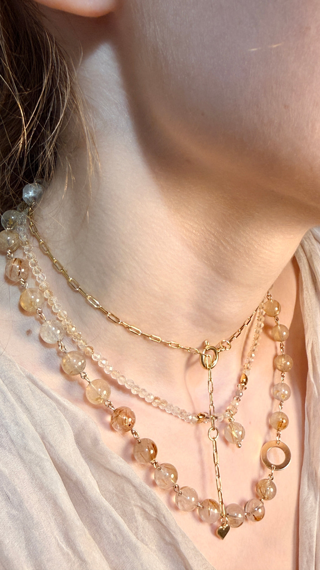 Umbral. Collar de Cuarzo Rutilado